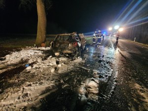 Einsatzbild Verkehrsunfall 06.02.2023 00:42
