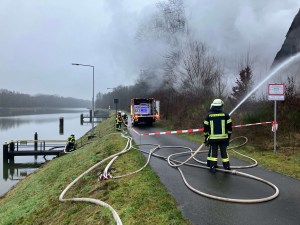 Einsatzbild Großbrand (GB) 25.12.2024 08:53